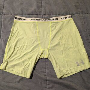 Under Armour Men's Essential Solid Compression Shorts for swimming 2XL